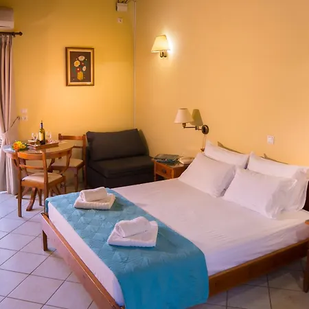 Olive τrees Garden Apart Otel Lixouri